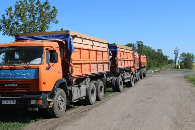 КАМАЗ зерновоз Дон Колос