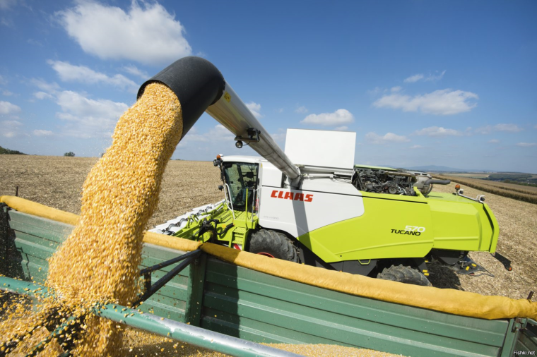 Комбайн Tucano бункер