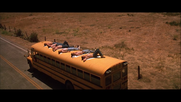 Джиперс Криперс 2 школьный автобус