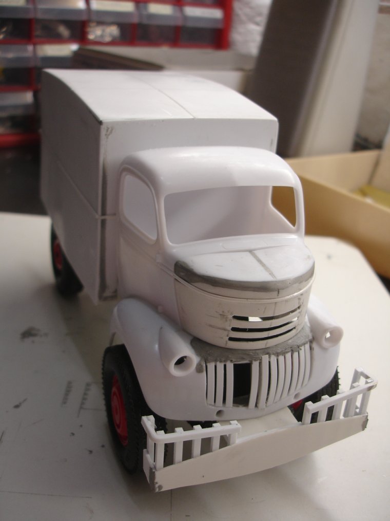 Грузовик Джиперса Криперса модель