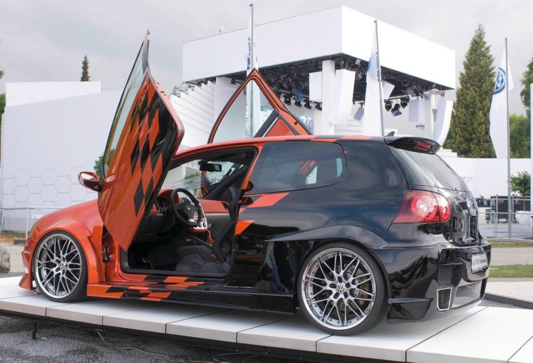 Тюнинг авто онлайн виртуальное 3d