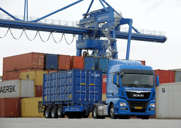 Контейнеровозы автомобильные перевозки