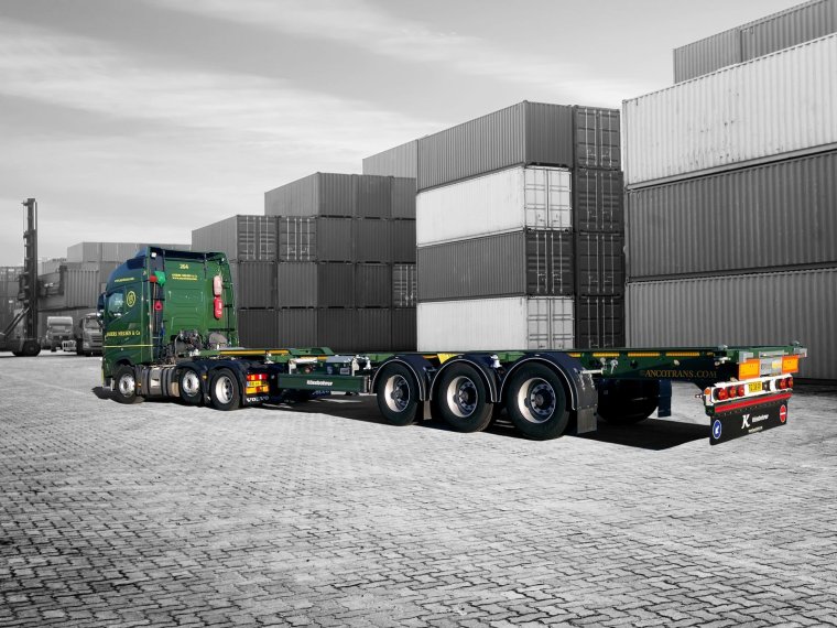 Контейнеровоз семиосный