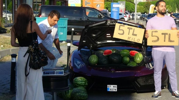 Ламборгини с арбузами