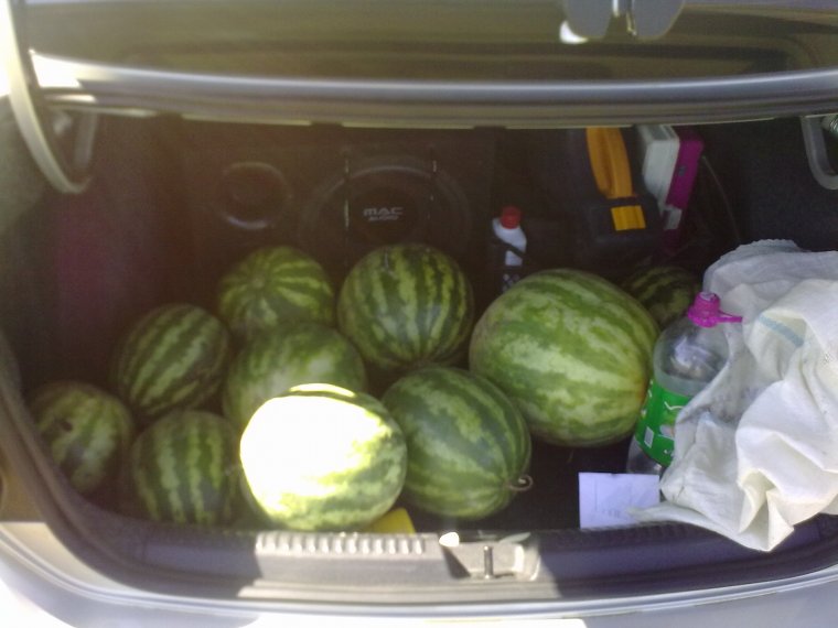 Машина Арбуз