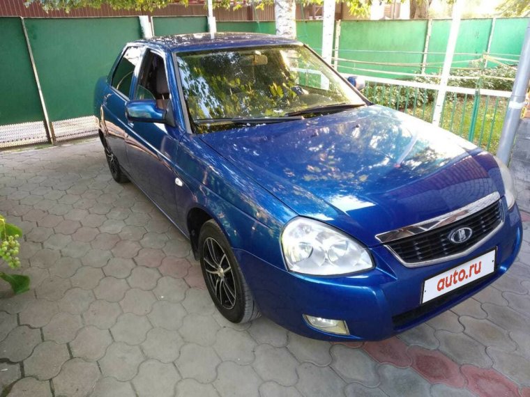 Лада Приора 2008 год хэтчбек синяя
