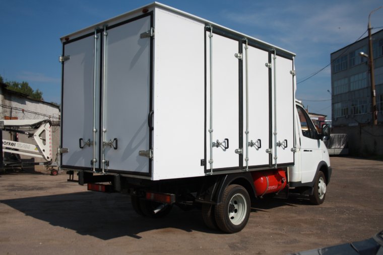 УАЗ профи хлебный фургон 128 лотков