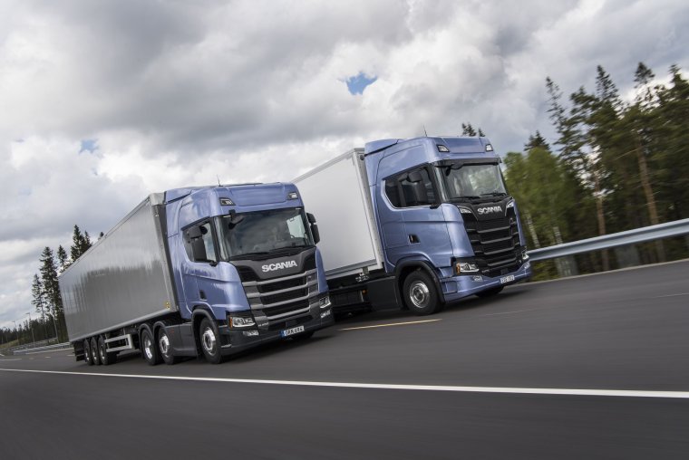 Вольво ФШ паровоз