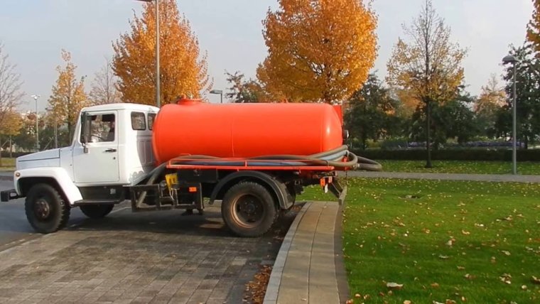 КРАЗ ассенизатор