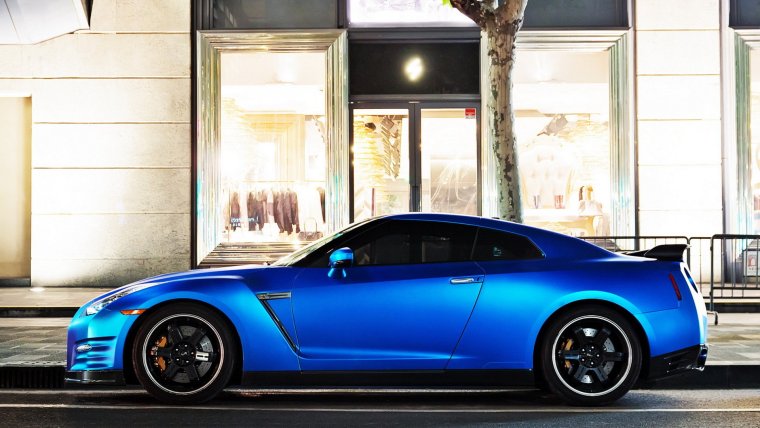 Nissan GTR 2014 Blue