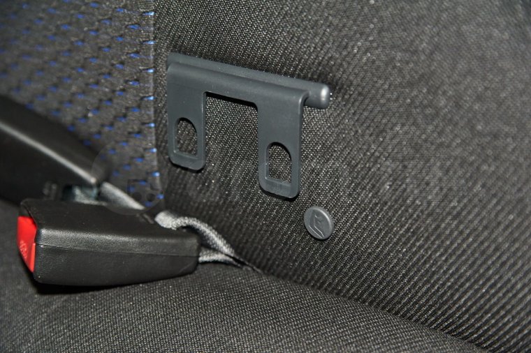 Isofix Гранта лифтбек