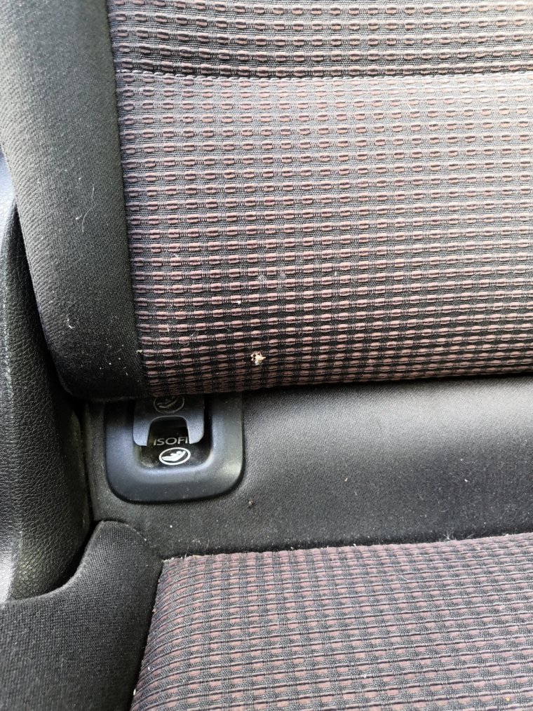 Лада Гранта изофикс