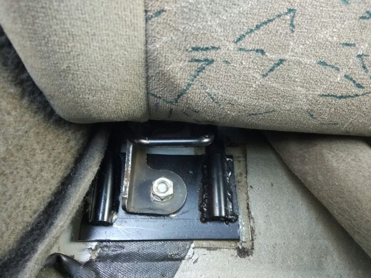 Изофикс крепление Лада Калина 2