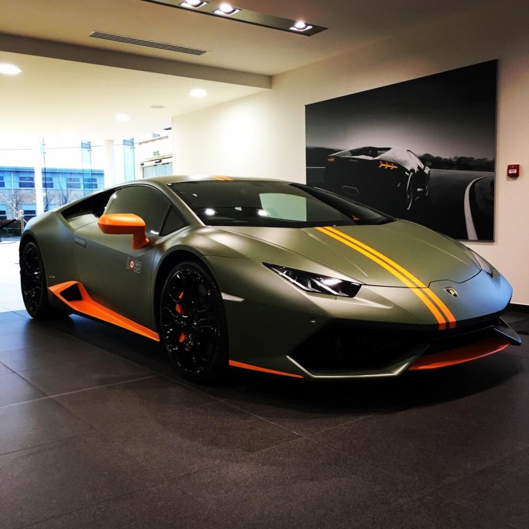 Ламборгини Уракан цвета