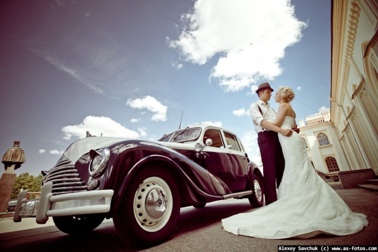 Свадебные фотосессии в ретро стиле с авто