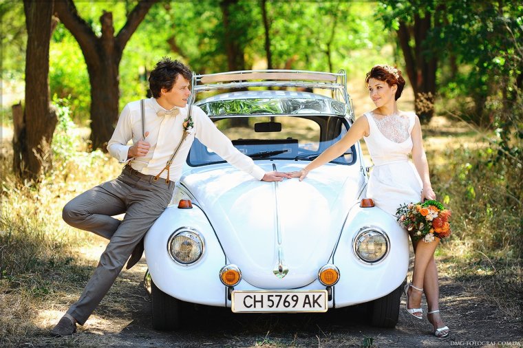 Свадебная фотосессия с машиной