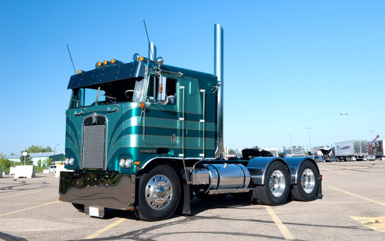 Американский грузовик Кенворт