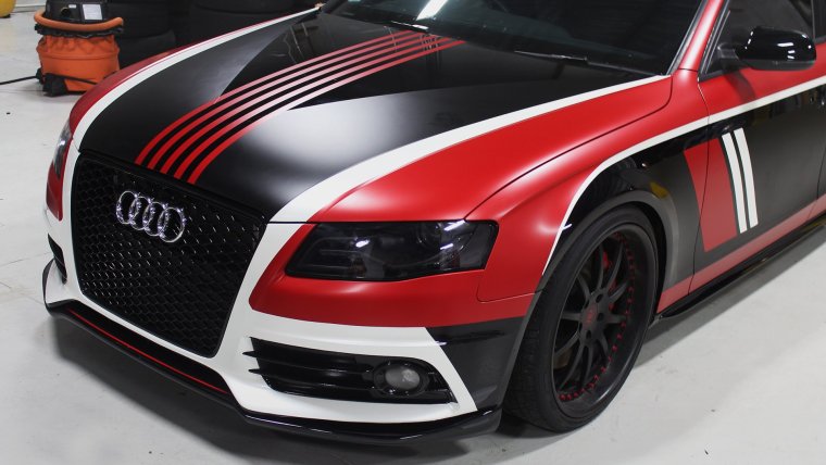 Винил Ауди s8