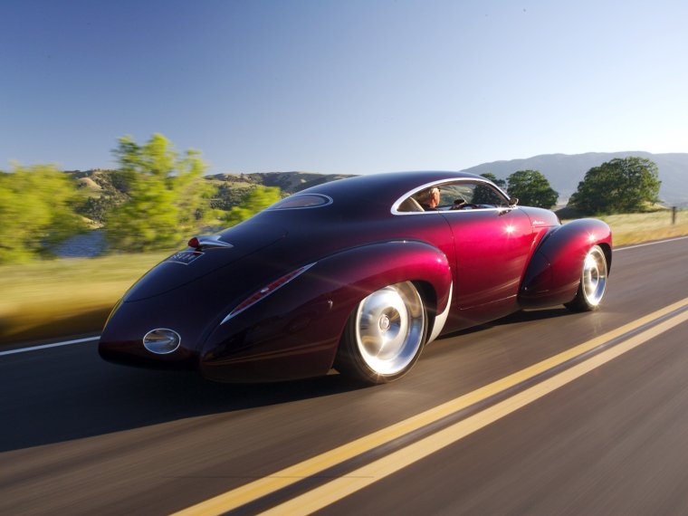 Машины "Holden Efijy".