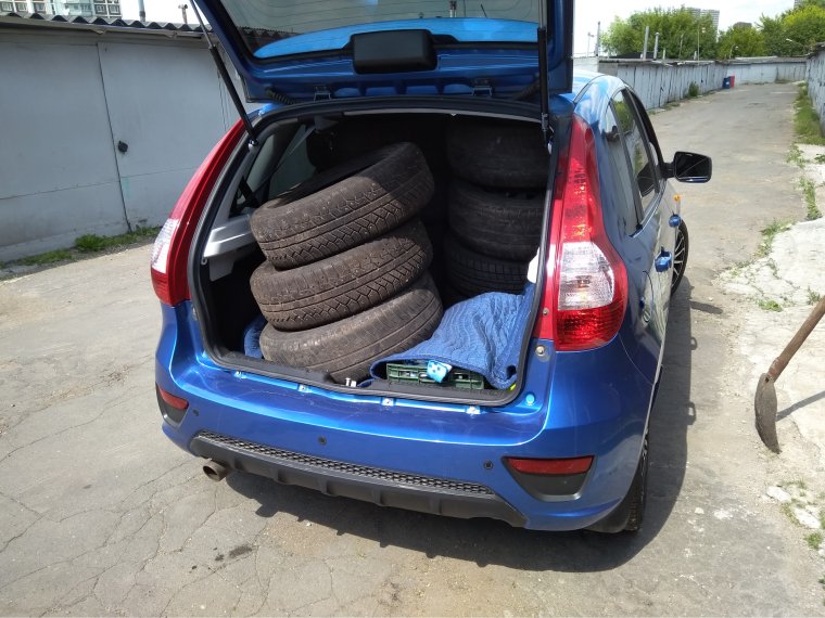 Калина спорт 1 багажник