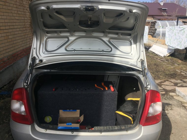 ЛАДДА Алина седан богпжник