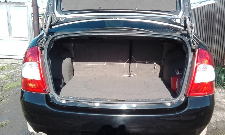 Лада Калина 2007 седан багажник