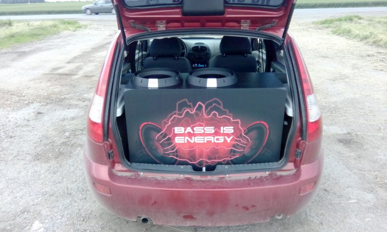 Размер багажника Лада Калина хэтчбек