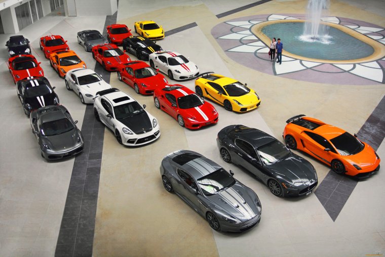 Коллекция суперкаров