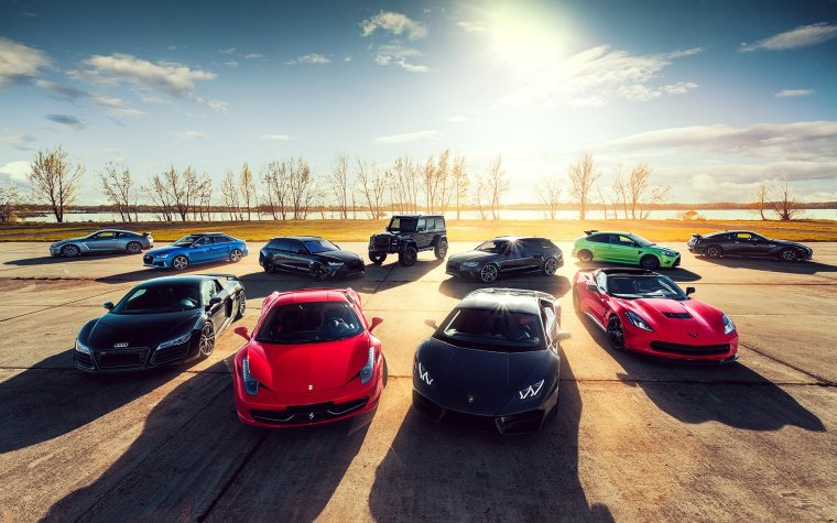 Суперкары много