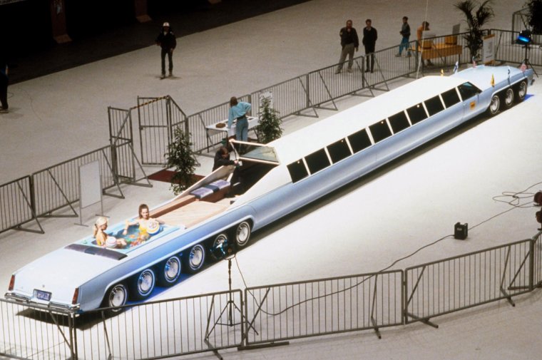 Cadillac Eldorado 1976 самый длинный лимузин