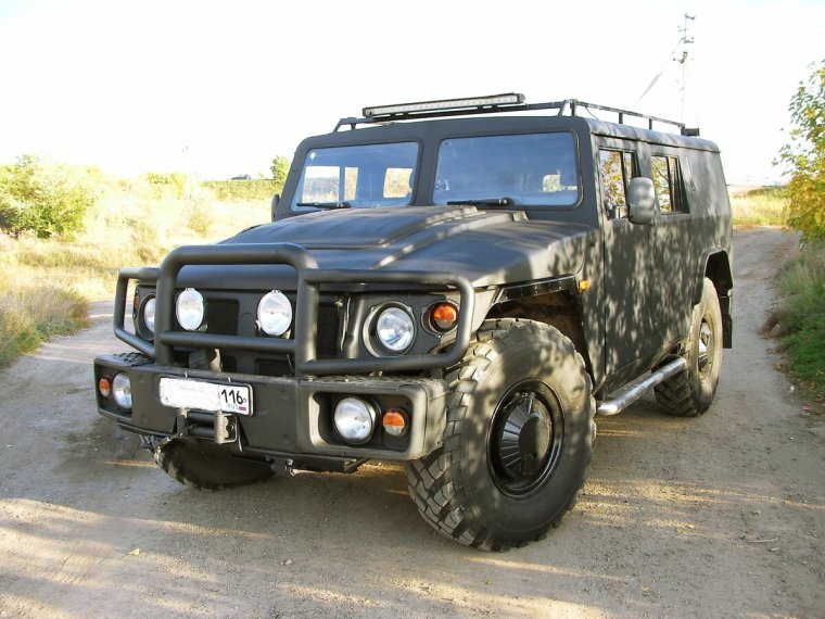 Бронеавтомобиль тигр 2330