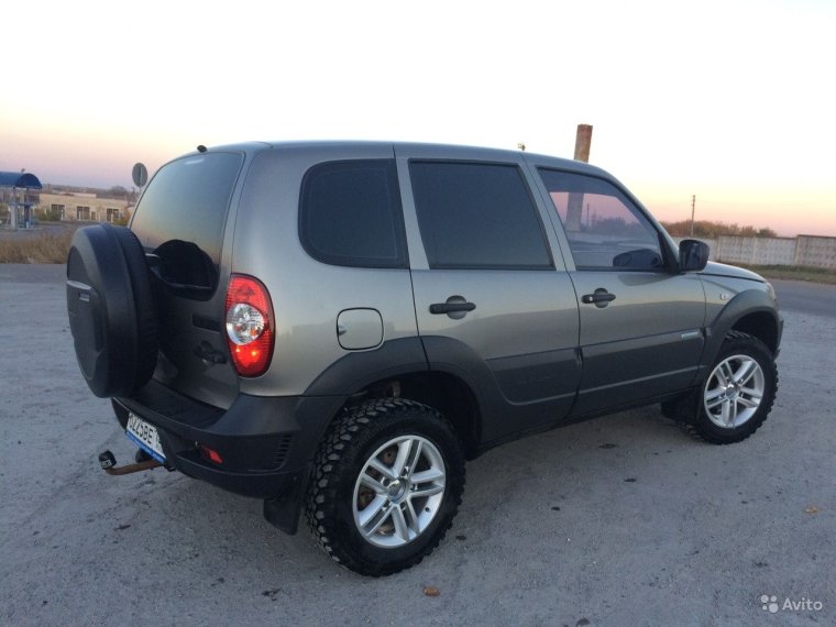 Шевроле Нива на 16 колесах