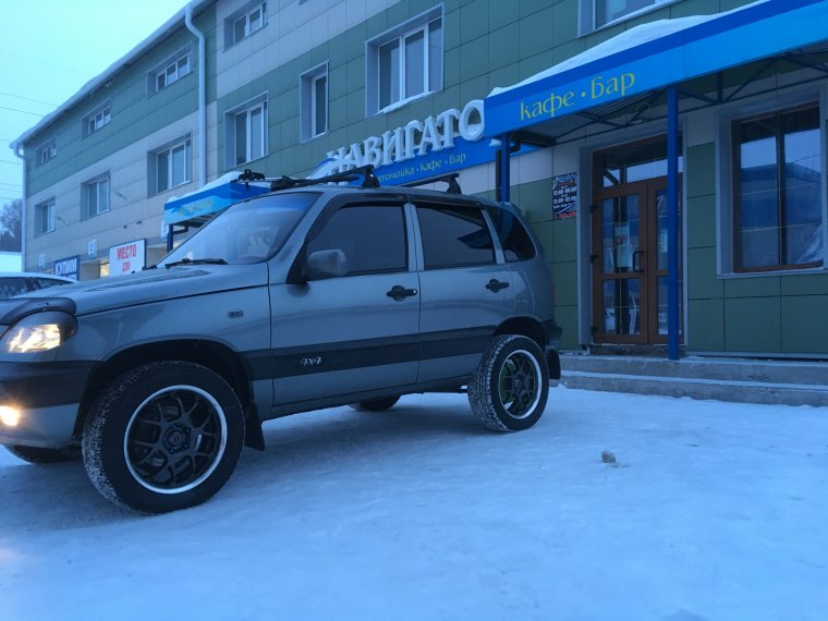 R17-18 на Шевроле Нива