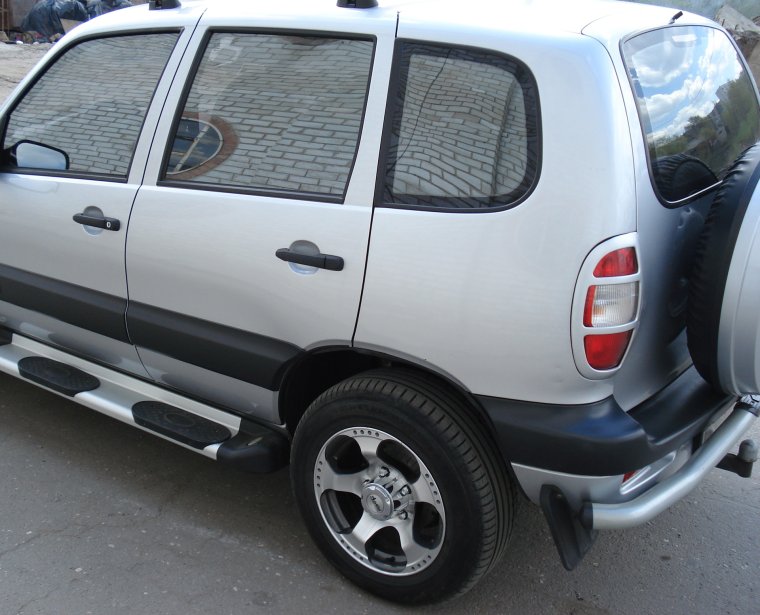 Машина похожая на ниву иномарка