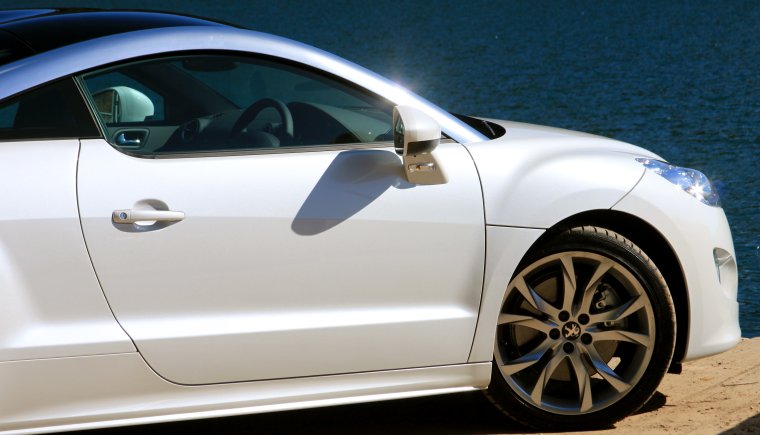 Белый перламутр цвет