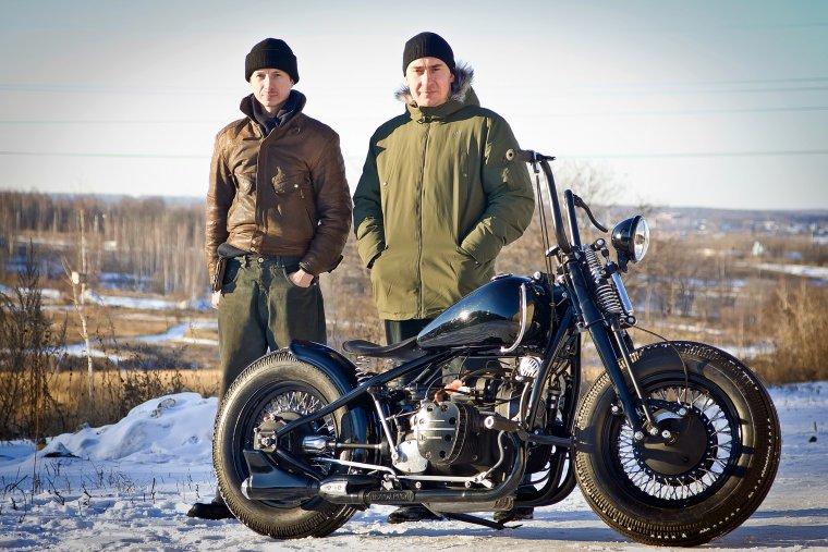 Bobber мотоцикл Урал