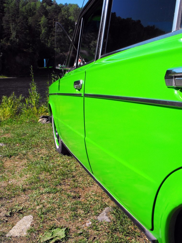 ВАЗ 2106 яркий салатовый металлик