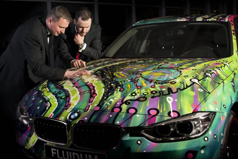 Необычные краски автомобиля