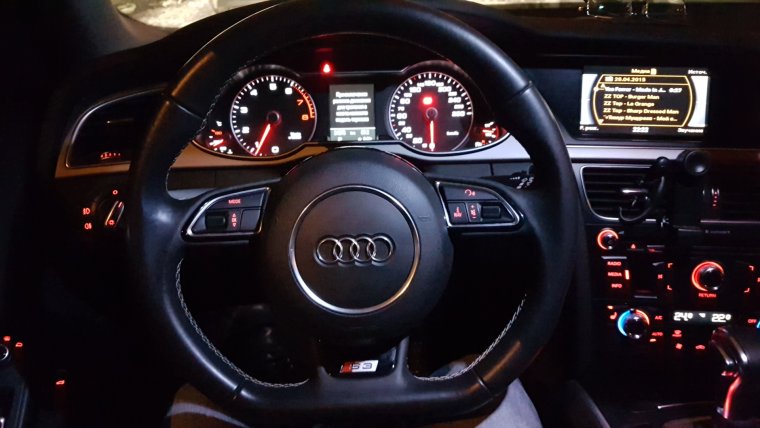 Audi a4 b8 салон ночью