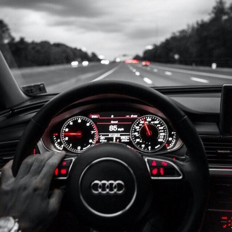 За рулем Ауди р8