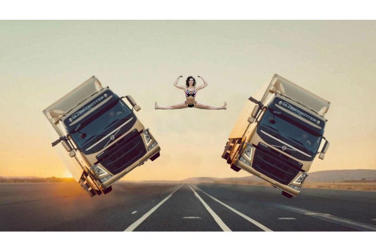 Жан-Клод Ван Дамм на грузовиках