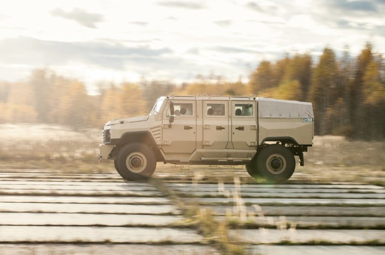 ГАЗ-3308 бронированный