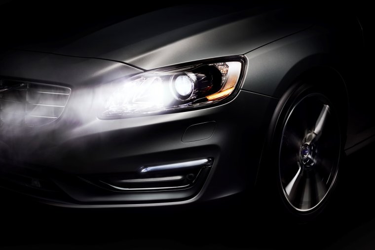 Вольво s60 свет фонарей