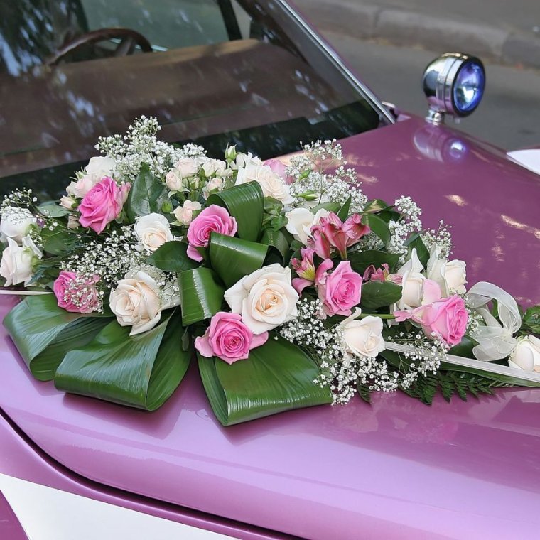 Украшение машины на свадьбу