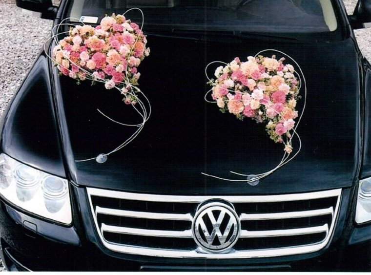 Автомобили который украшений из Цвети