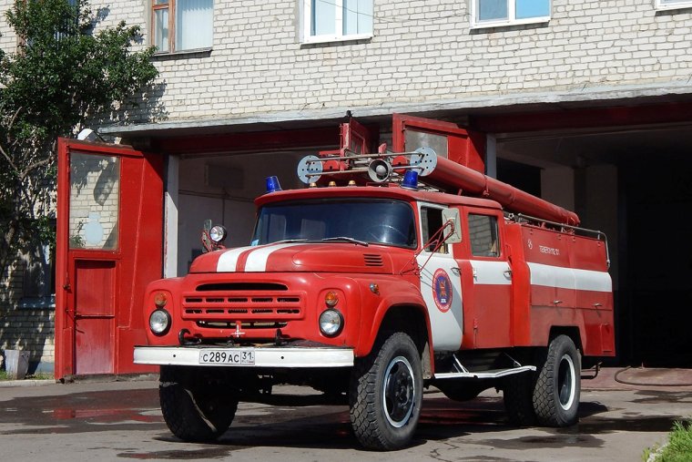 Автоцистерна пожарная АЦ-40 (130) 63б (ЗИЛ-130)