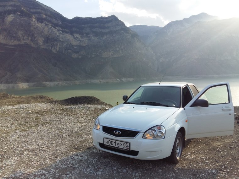 Лада Приора в горах