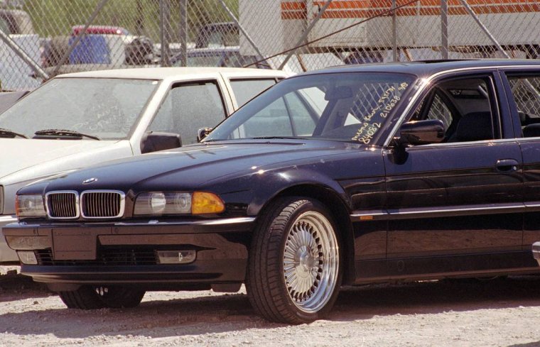 BMW 7 2pac