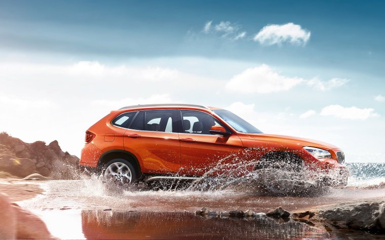 Машина брызги автомойка