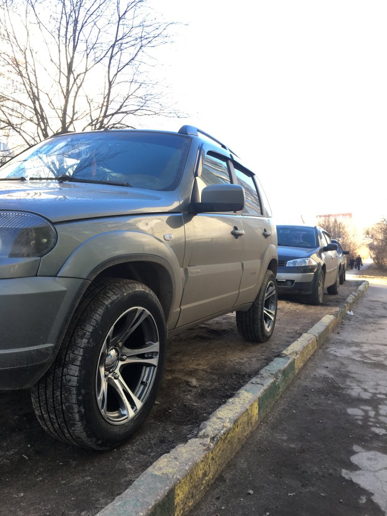 Нива Шевроле RW H-276